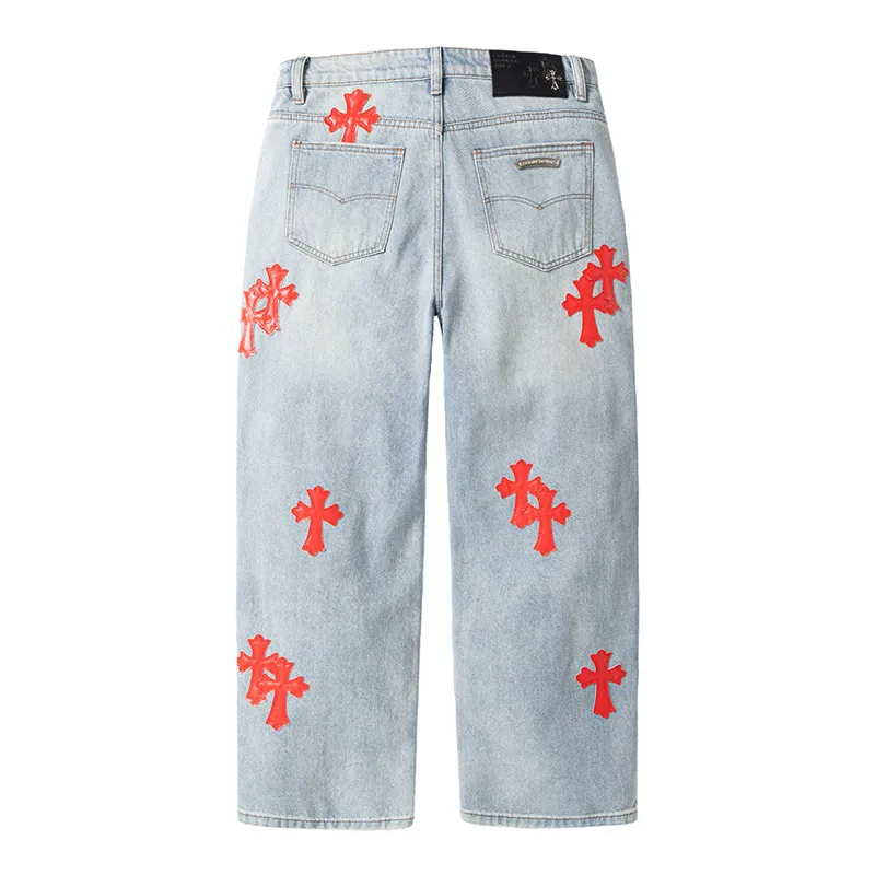 P270 💰 (Top version) chrome hearts ss25 new blue Miami patchwork red leather jeans. Styles with different wash textures, very friendly to people with thin legs and thick legs. The slightly flared version is very flattering to the leg shape. The timeless and moderate length makes it easy to match casually. It has the basic styling foundation for various styles and is a must-have in the wardrobe! The fabric is stiff but also makes the upper body soft without losing texture. The washing process is even more perfect. It is a must-have item for everyone! ! !  Color: blue Size: 30-32-34-36 30 32 34 36 Waist circumference 80 85 90 95 Sitting circumference 105 110 135 120 Foot opening 46 47 48 49 External length 102 103 104 105